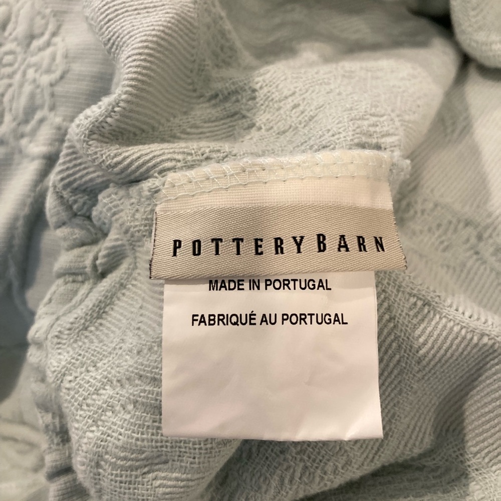 PB Daybed Coverlet “Robin’s Egg Blue” Twin Matelasse